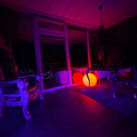 Royal - Sky - اوغسبورغ